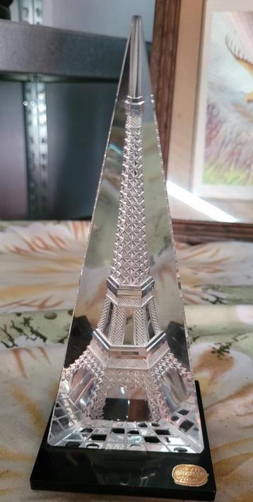 Obélisque cristal bohemia beschikbaar voor biedingen