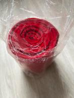 Un rouleau de feutrine rouge, Enlèvement ou Envoi, Neuf