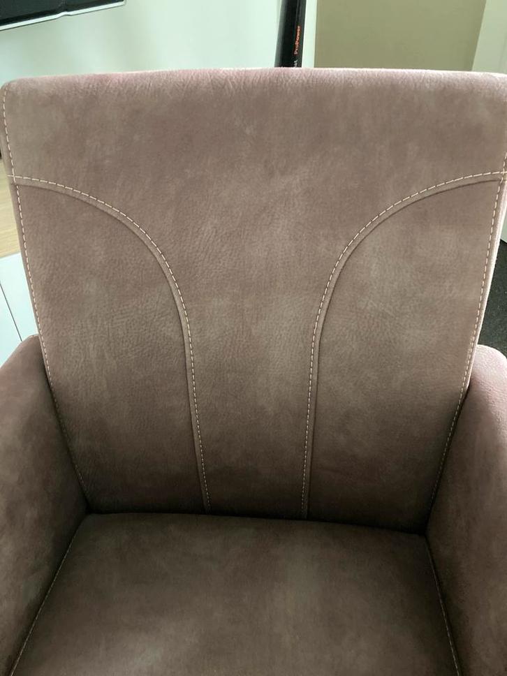 Loungestoel  op 4 wieltjes-2stuks te koop, Huis en Inrichting, Fauteuils, Gebruikt, Ophalen