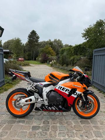 Honda CBR 1000RR FireBlade *Repsol* (Verkocht/Sold) beschikbaar voor biedingen