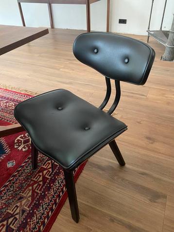 6 stuks Dutchbone Blackwood eetkamerstoelen zwart beschikbaar voor biedingen