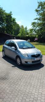 Toyota Yaris, Auto's, Toyota, Voorwielaandrijving, Stof, Zwart, Particulier