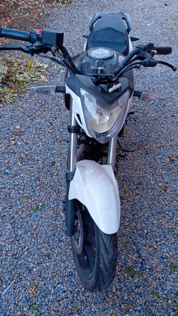 Pièces pour Moto KSR  Worx, Motos, Motos | Marques Autre, Particulier, Sport, jusqu'à 11 kW, 1 cylindre, Enlèvement ou Envoi