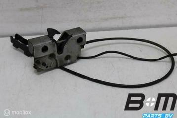 Motorkap slotmechaniek Skoda Octavia 3 5E0823509B beschikbaar voor biedingen