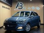 Hyundai i20 1.2i * GARANTIE 12 MOIS * 1ER PROP * (bj 2017), Auto's, Stof, 4 cilinders, Blauw, Bedrijf