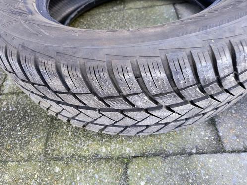 Nieuwe winterbanden Vredestein Wintertrac PRO 255 60 R18, Auto-onderdelen, Banden en Velgen, Band(en), Winterbanden, 18 inch, 255 mm