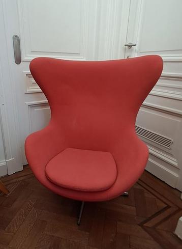 Egg chair kopie Arne Jacobsen, Tissus, Moins de 75 cm, Enlèvement, Utilisé