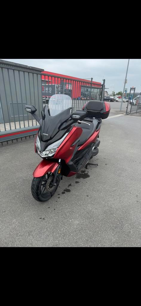 Honda forza 125cc, Motoren, Motoren | Honda, Particulier, Scooter, 11 kW of minder, 1 cilinder, Ophalen