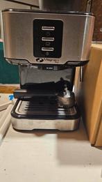 Espresso machine, Afneembaar waterreservoir, Gebruikt, Espresso apparaat, Gemalen koffie