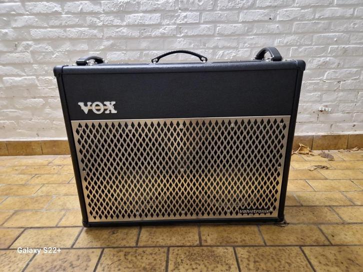 Vox Gitaarversterker VT100, Muziek en Instrumenten, Versterkers | Bas en Gitaar, Gebruikt, Gitaar, 100 watt of meer, Ophalen
