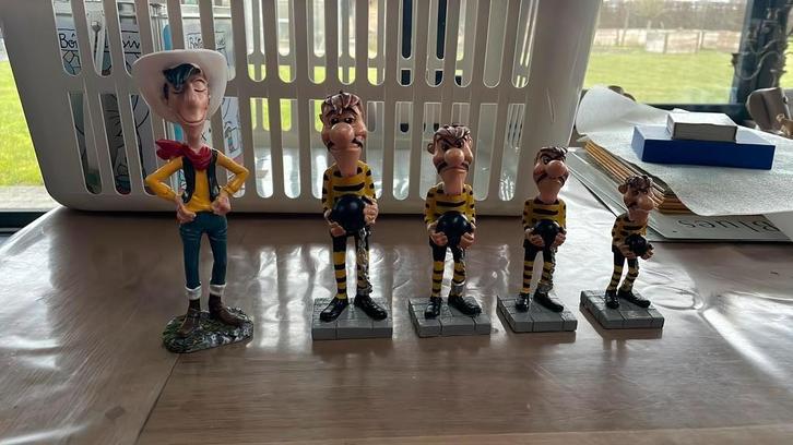 Prachtige serie harsfiguren Lucky Luke and the Daltons, Verzamelen, Stripfiguren, Nieuw, Beeldje of Figuurtje, Overige figuren