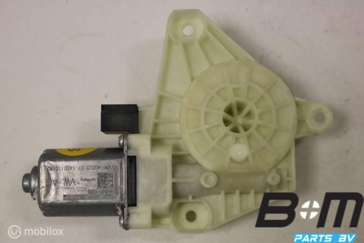 Raammotor LA (bestuurderskant) VW Passat B8 Variant, Auto-onderdelen, Interieur en Bekleding, Gebruikt