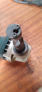 Knabbelschaar JN1601 Makita, Ophalen