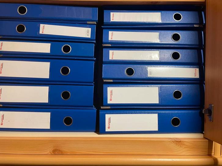 Set van 200 blauwe A4-mappen, Diversen, Schrijfwaren, Zo goed als nieuw, Ophalen of Verzenden