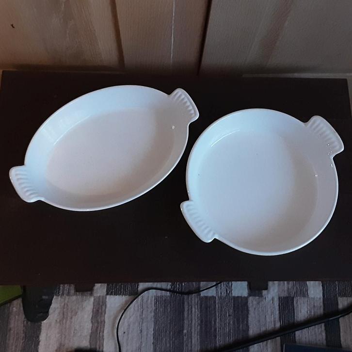Hoogwaardige geëmailleerde ovenschaal 15€/st, 20€ allebei, Maison & Meubles, Cuisine | Ustensiles de cuisine, Enlèvement ou Envoi