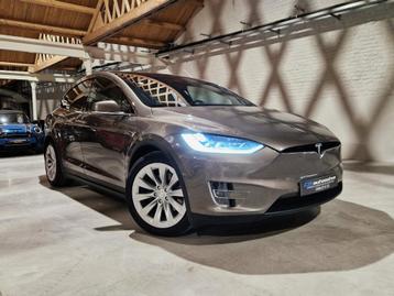 Tesla Model X avec garantie