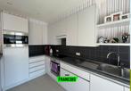 Appartement te huur in Oostende, 2 slpks, 339 kWh/m²/jaar, 2 kamers, 86 m², Appartement