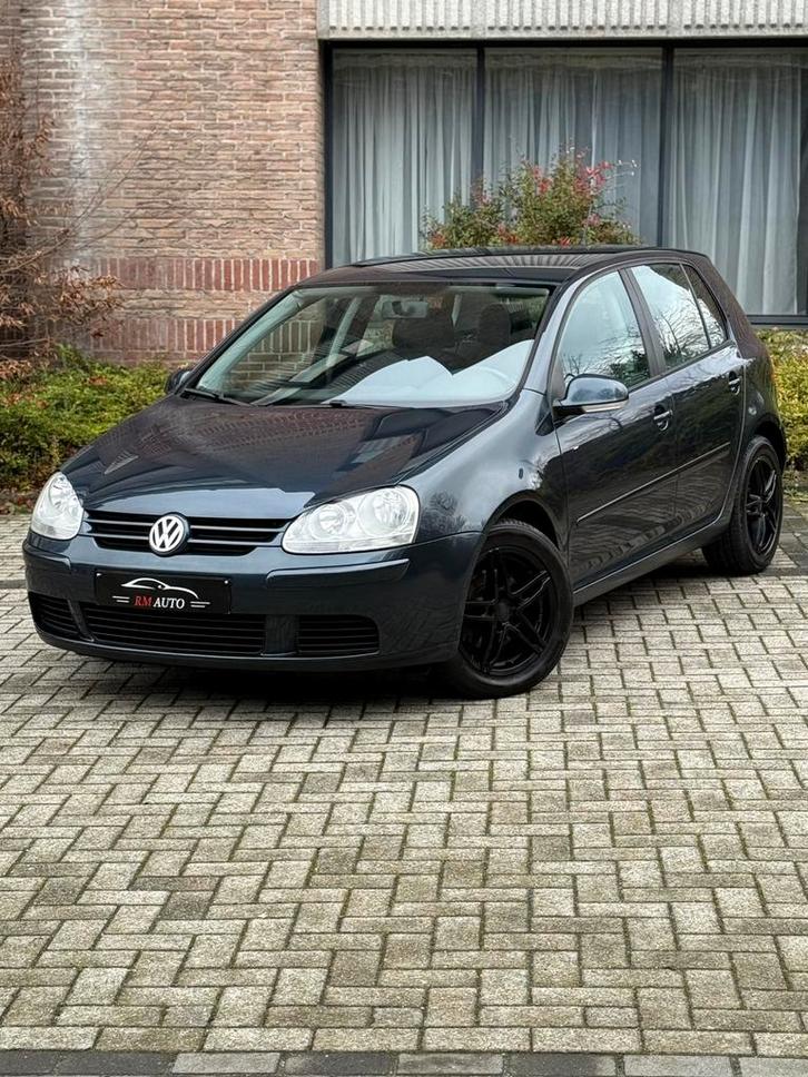Volkswagen Golf 5 1.6 Benzine CarPlay, Auto's, Volkswagen, Bedrijf, Te koop, Golf, Benzine, Euro 4, Berline, 5 deurs, Handgeschakeld