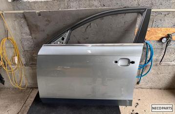 AUDI A4 B8 VOOR DEUR LINKS KLEUR LYZG ALLES LEVERBAAR!!! beschikbaar voor biedingen