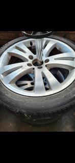 Mercedes velgen met winterbanden, Ophalen