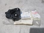 SPIEGELMOTOR LINKS Opel Omega A (16 / 17 / 19) (90273332), Gebruikt, Opel