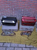 Twee accordéons te koop, Ophalen, Zo goed als nieuw