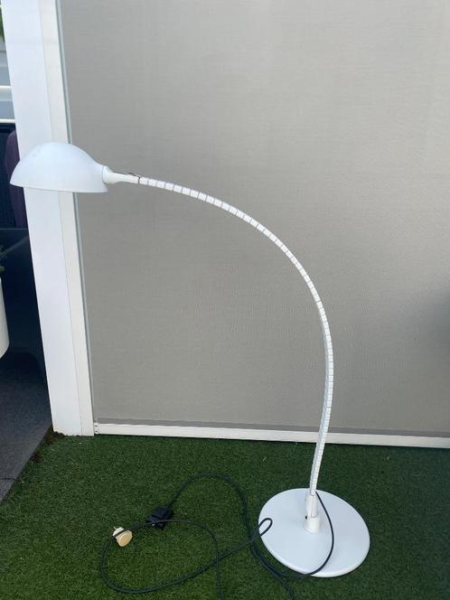 Vintage vloerlamp van Elio Martinelli Flex, Huis en Inrichting, Lampen | Vloerlampen, Zo goed als nieuw, 150 tot 200 cm, Kunststof