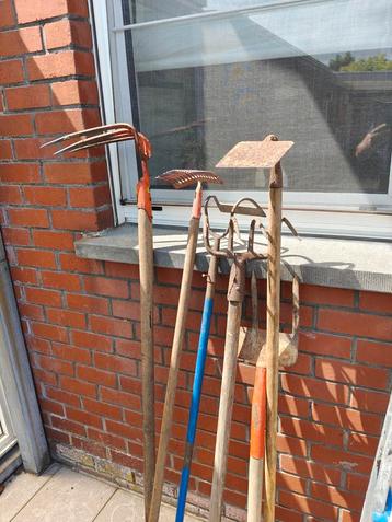 Tuingereedschap, Enlèvement, Utilisé