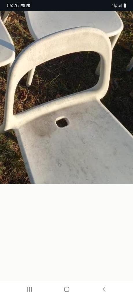 Gratis stoelen Urban Ikea 2 stuks om te schilderen, Maison & Meubles, Chaises, Deux, Blanc, Enlèvement