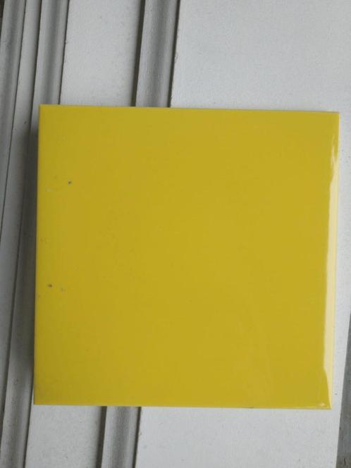 Te koop: 20 gele tegels (15x15), Doe-het-zelf en Bouw, Tegels, Zo goed als nieuw, Wandtegels, Keramiek, Minder dan 20 cm, Minder dan 20 cm