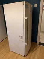 Diepvrieskast Siemens, Elektronische apparatuur, Vriezers en Diepvrieskisten, Zo goed als nieuw, 140 tot 160 cm, Ophalen, Vrieskast