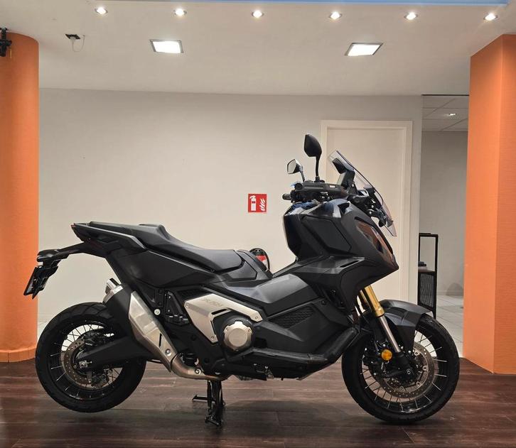 Honda X-ADV 750**2023**450km**Garantie, Motoren, Motoren | Honda, Bedrijf, Scooter, 2 cilinders, ABS, Ophalen