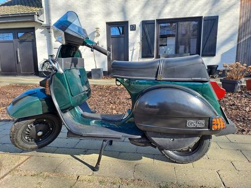 Vespa 200cc Gs Grand Sport 88 opstappen en genieten, Motoren, Motoren | Piaggio, Particulier, Scooter, Ophalen