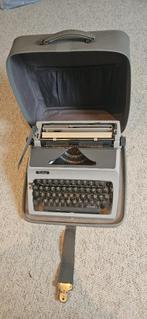 Vintage Erika typemachine - model 42, Ophalen of Verzenden, Zo goed als nieuw