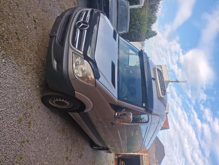 Mercedes sprinter frigo boite automatique, Auto's, Bestelwagens en Lichte vracht, Particulier, ABS, Airbags, Airconditioning, Apple Carplay