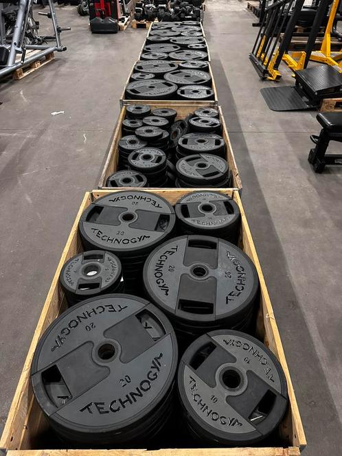 Grote partij Technogym 50mm Rubberen Pu Gewichten, Sport en Fitness, Fitnessmaterialen, Gebruikt, Halterschijven, Ophalen