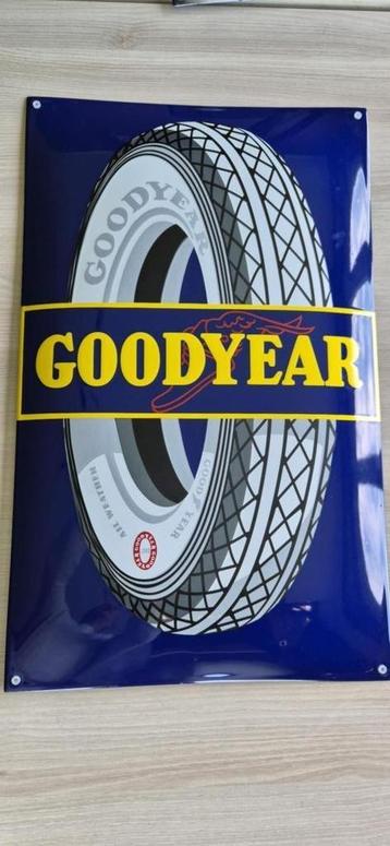 Plaque émaillée Goodyear 65 cm  x 40 cm bombée, Enlèvement ou Envoi