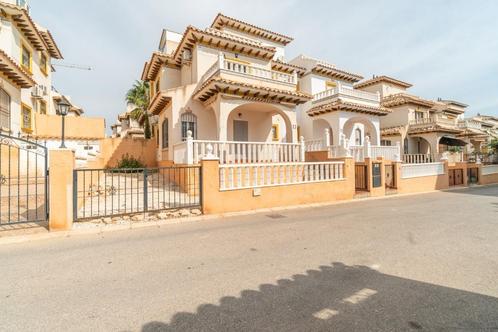 Kwadrantwoning in mediterrane stijl in de gemeente Orihuela, Immo, Buitenland, Spanje, Woonhuis
