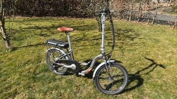 BIZOBIKE elektrische plooifiets+lader, Fietsen en Brommers, Fietsen | Vouwfietsen, Ophalen, Zo goed als nieuw