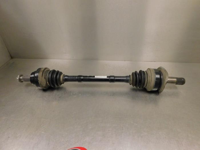 Aandrijfas links-achter van een BMW 5-Serie, Gebruikt, -, -, Ophalen of Verzenden