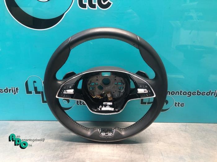Volant d'un Skoda Octavia (Octavia 20-), Autos : Pièces & Accessoires, Commande, Skoda, Utilisé, 3 mois de garantie, Enlèvement ou Envoi