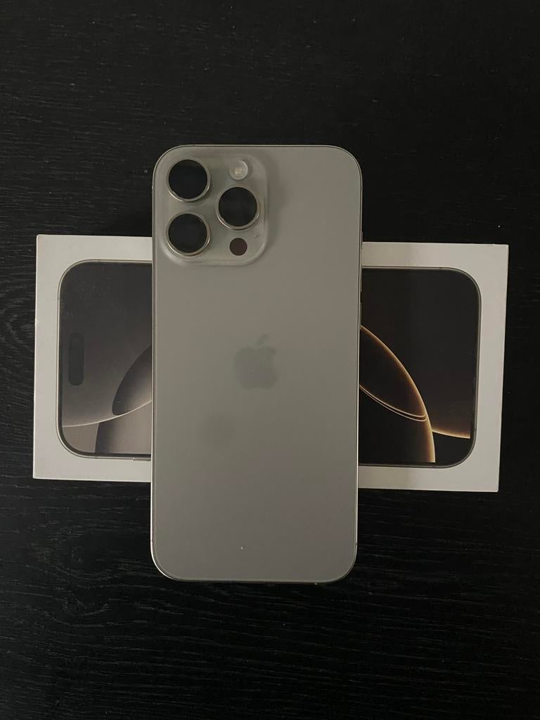 Iphone 16 pro max, Télécoms, Téléphonie mobile | Apple iPhone, Enlèvement, Comme neuf, IPhone 16