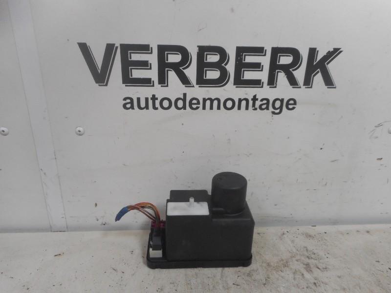 VEROUILLAGE CENTRALISE Audi A6 (C4) (audi4a0862257c), Utilisé, Audi