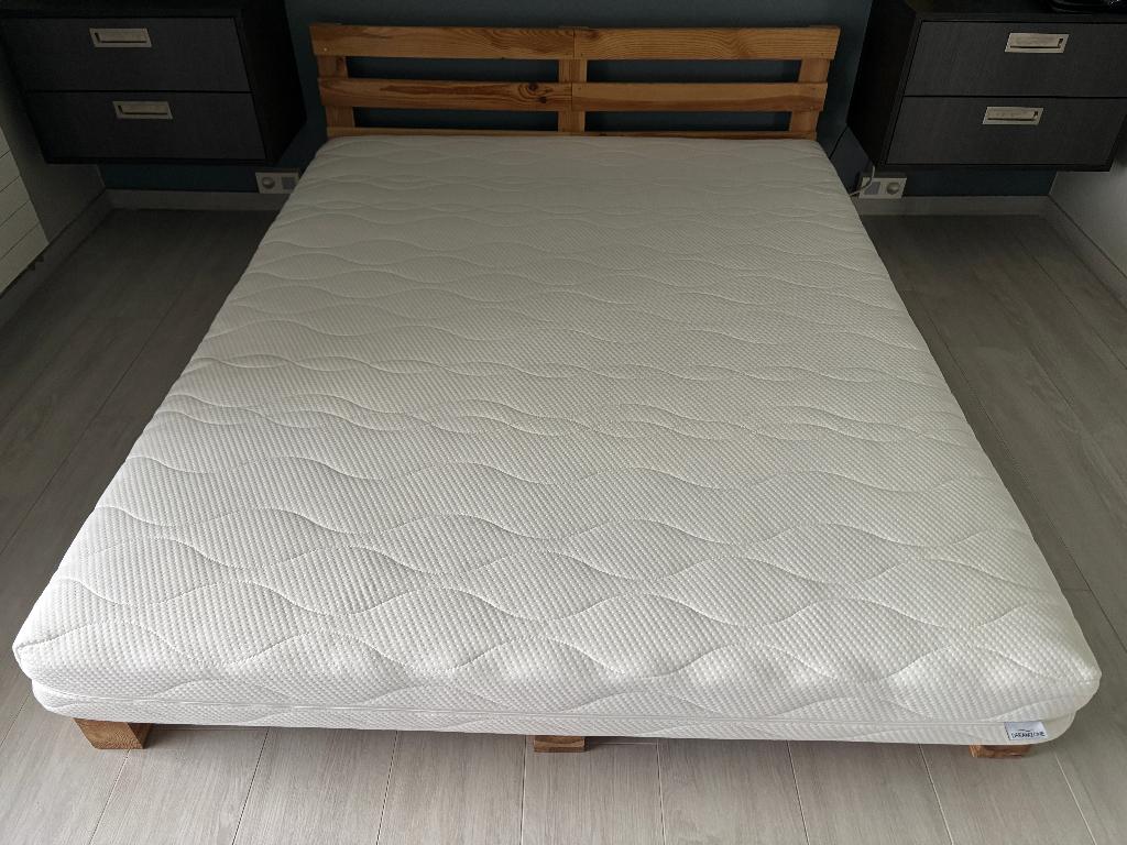 Bed (matras + frame) - 160x200, Ophalen, Gebruikt, Tweepersoons, 200 cm
