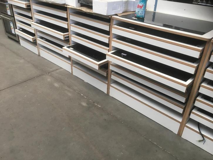 promotion sur la plaque de cuisson jusqu'à -40 %, Electroménager, Tables de cuisson, Neuf, Enlèvement