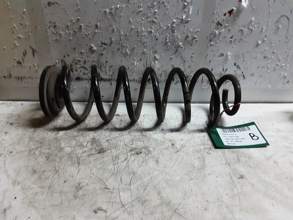 RESSORT DE SUSPENSION ARRIERE Volkswagen Golf V (1K1), Autos : Pièces & Accessoires, Volkswagen, Mevr. I. Hauben, Utilisé, Rue de l'Espoir 34 34
4030  GRIVEGNÉE, BE