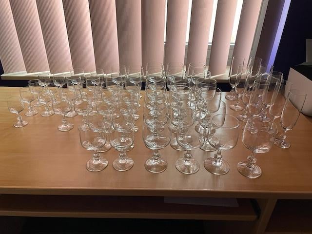 glasservies, Collections, Verres & Petits Verres, Comme neuf, Enlèvement