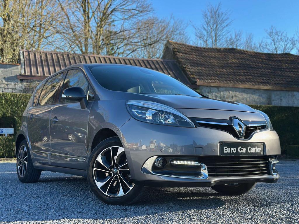 Renault Scénic Scenic 1.2 TCe Energy Bose Edition / Trekhaa, 1197 cm³, Argent ou Gris, Achat, 140 g/km