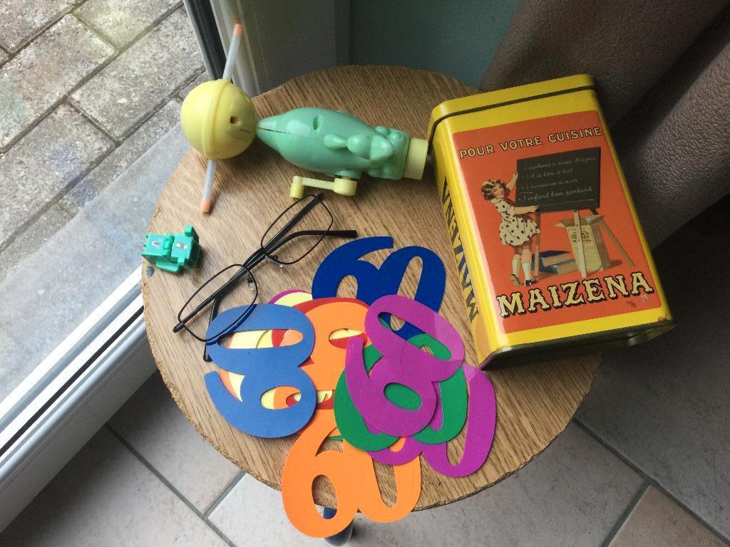 LOT D'ACCESSOIRES ET DE JEUX, Antiquités & Art, Antiquités | Autres Antiquités, Enlèvement ou Envoi