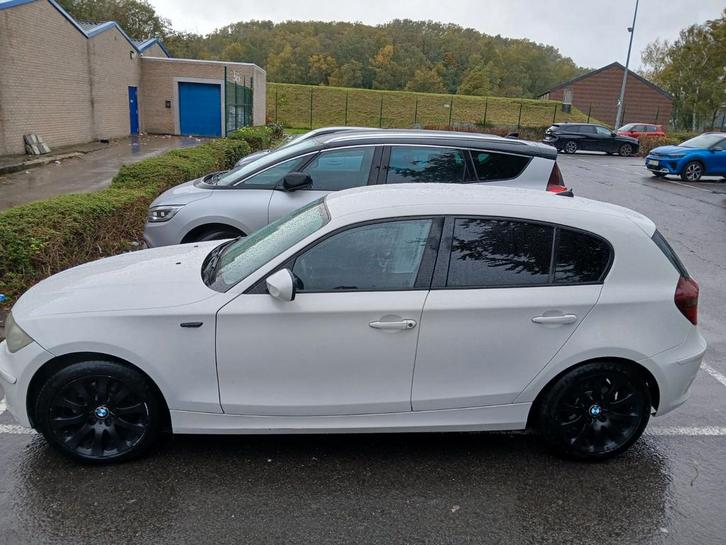 Bmw serie1 116D annee 2011, Autos, Mercedes-Benz, Particulier, Enlèvement